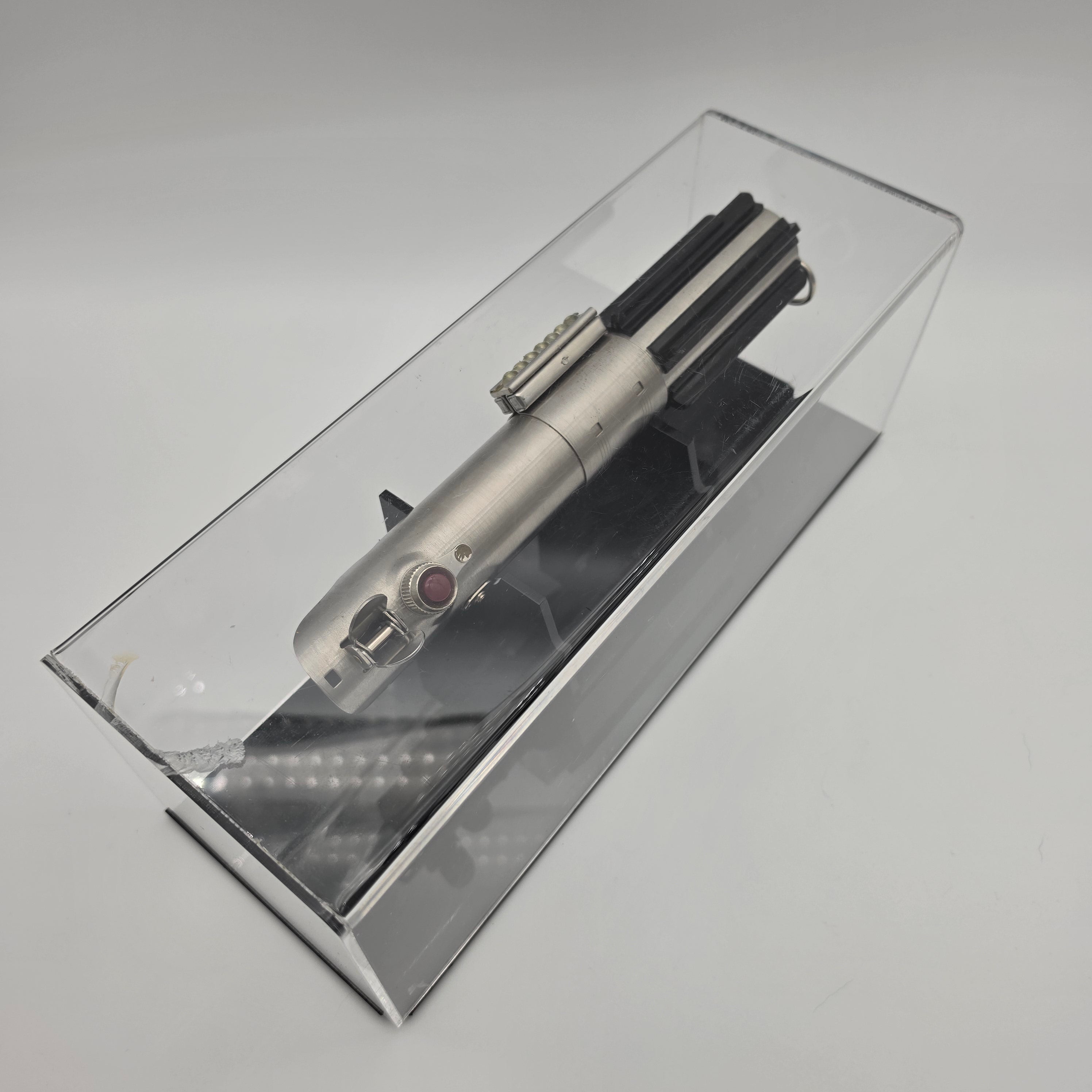 Star Wars - ICONS Authentic Replika - A New Hope - Luke Skywalker Lightsaber 1996 (Case beschädigt)