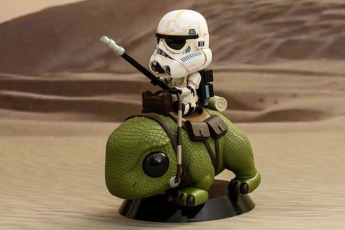 PRE-ORDER: Star Wars - Cosbaby - Wave 5 - Sandtrooper & Dewback