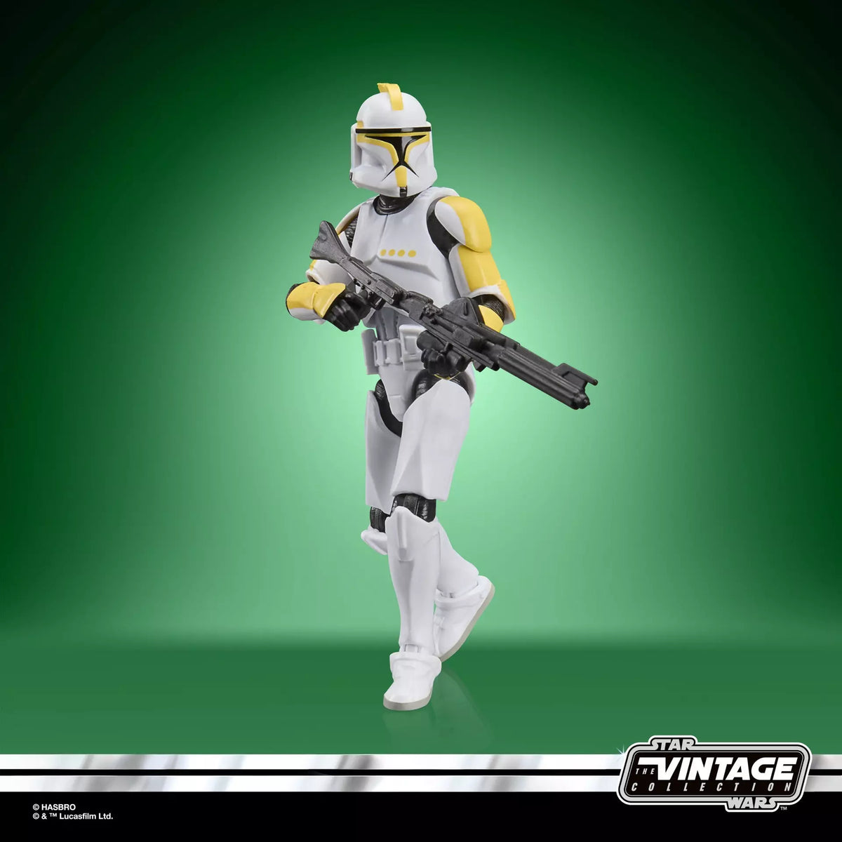 PRE-ORDER: Star Wars Vintage Collection - Clone Trooper Commander
