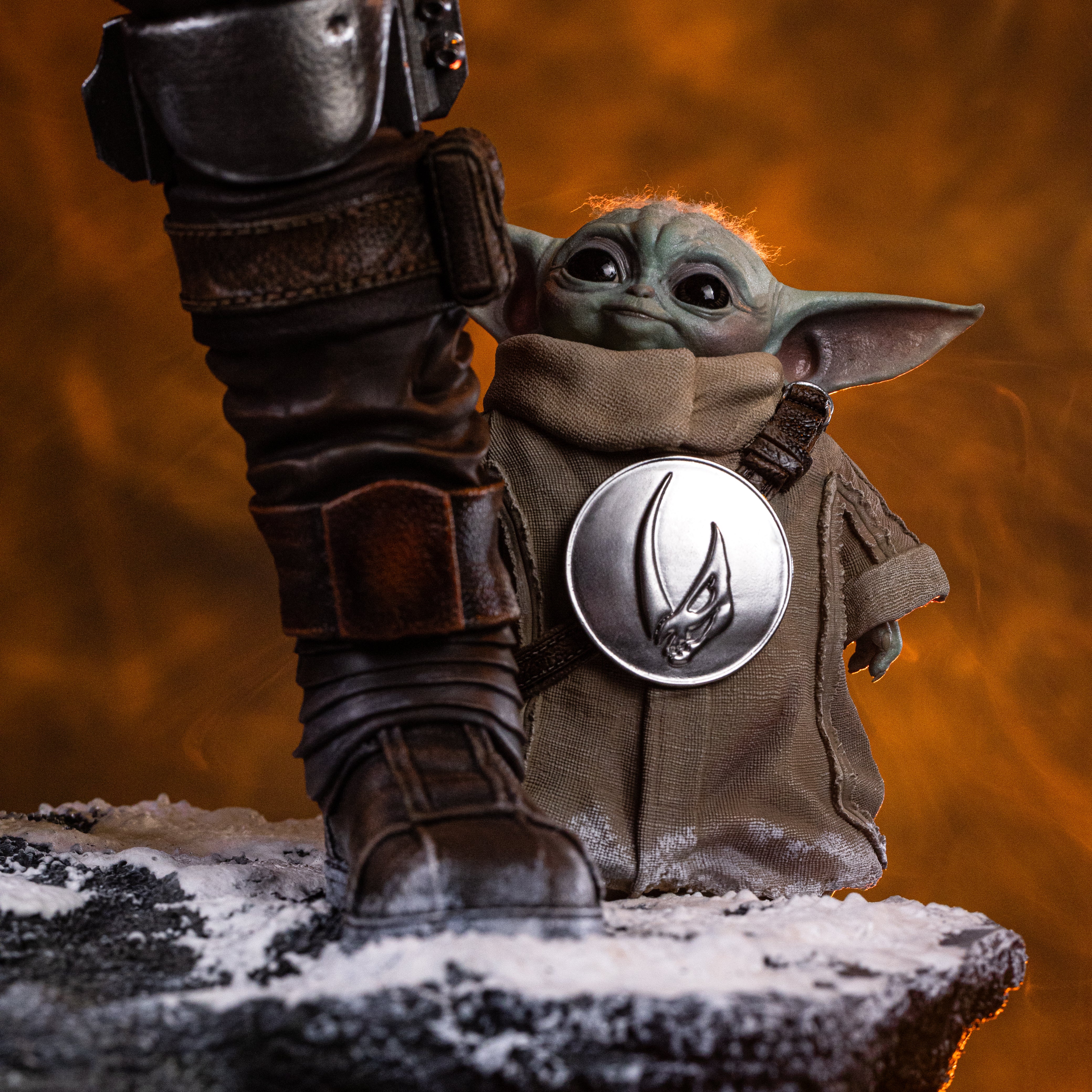 The Mandalorian & Grogu Statue – Legacy Replica im Maßstab 1/4