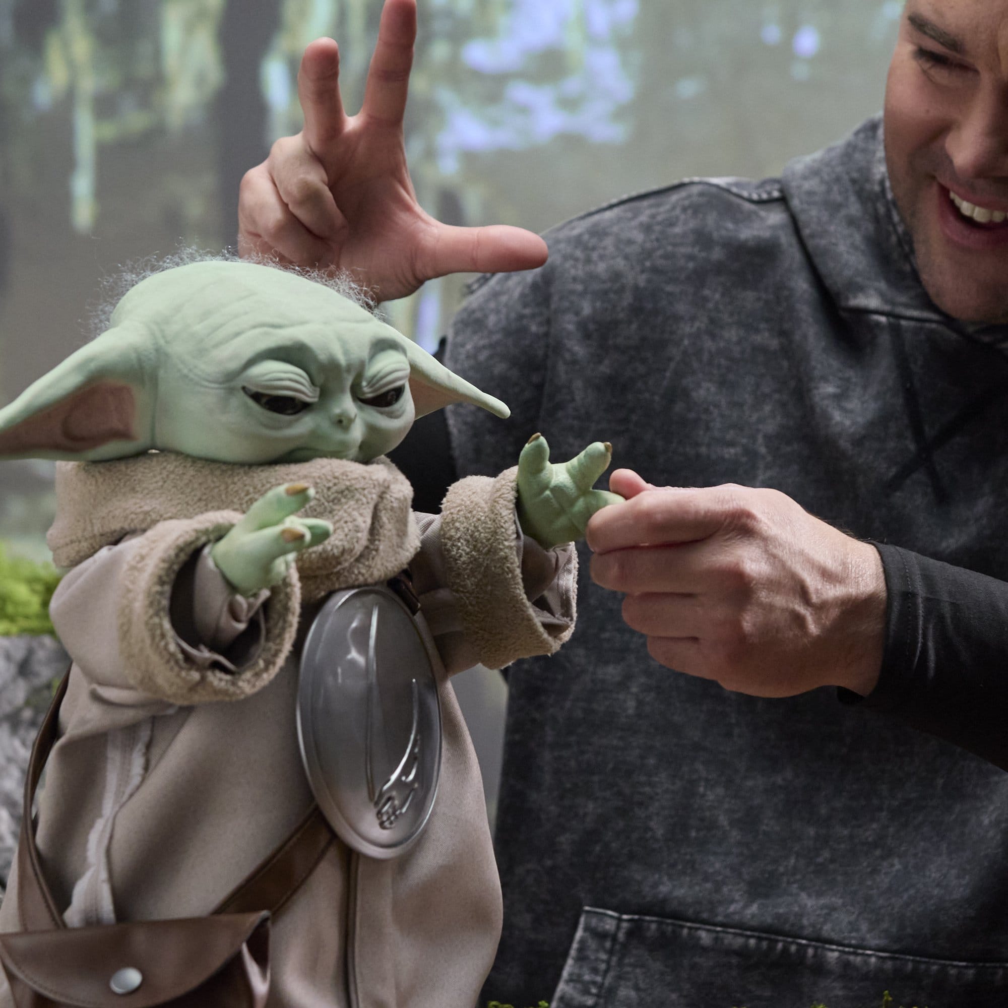 Star Wars Animatronische Life-Size-Figur Ultimate Grogu Special Edition 37 cm