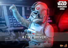 PRE-ORDER: Star Wars Movie Masterpiece Actionfigur 1/6 Imperial Remnant AT-AT Driver 30 cm