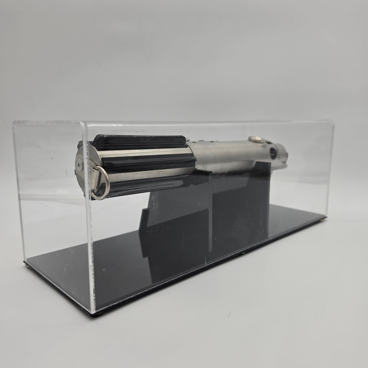 Star Wars - ICONS Authentic Replika - A New Hope - Luke Skywalker Lightsaber 1996 (Case beschädigt)