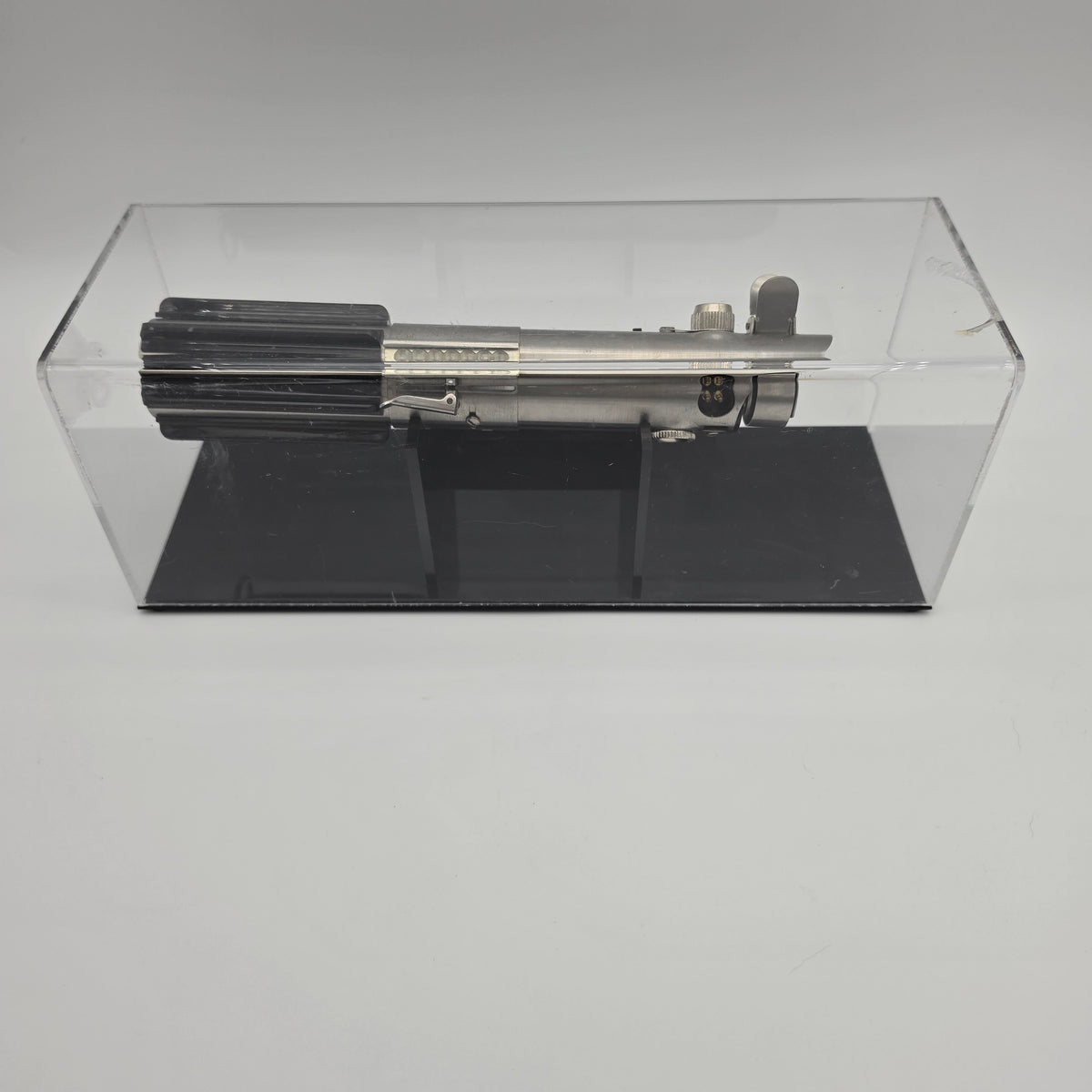 Star Wars - ICONS Authentic Replika - A New Hope - Luke Skywalker Lightsaber 1996 (Case beschädigt)