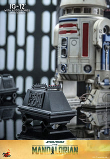 Star Wars: The Mandalorian Actionfigur 1/6 IG-12 mit Zubehör 36 cm